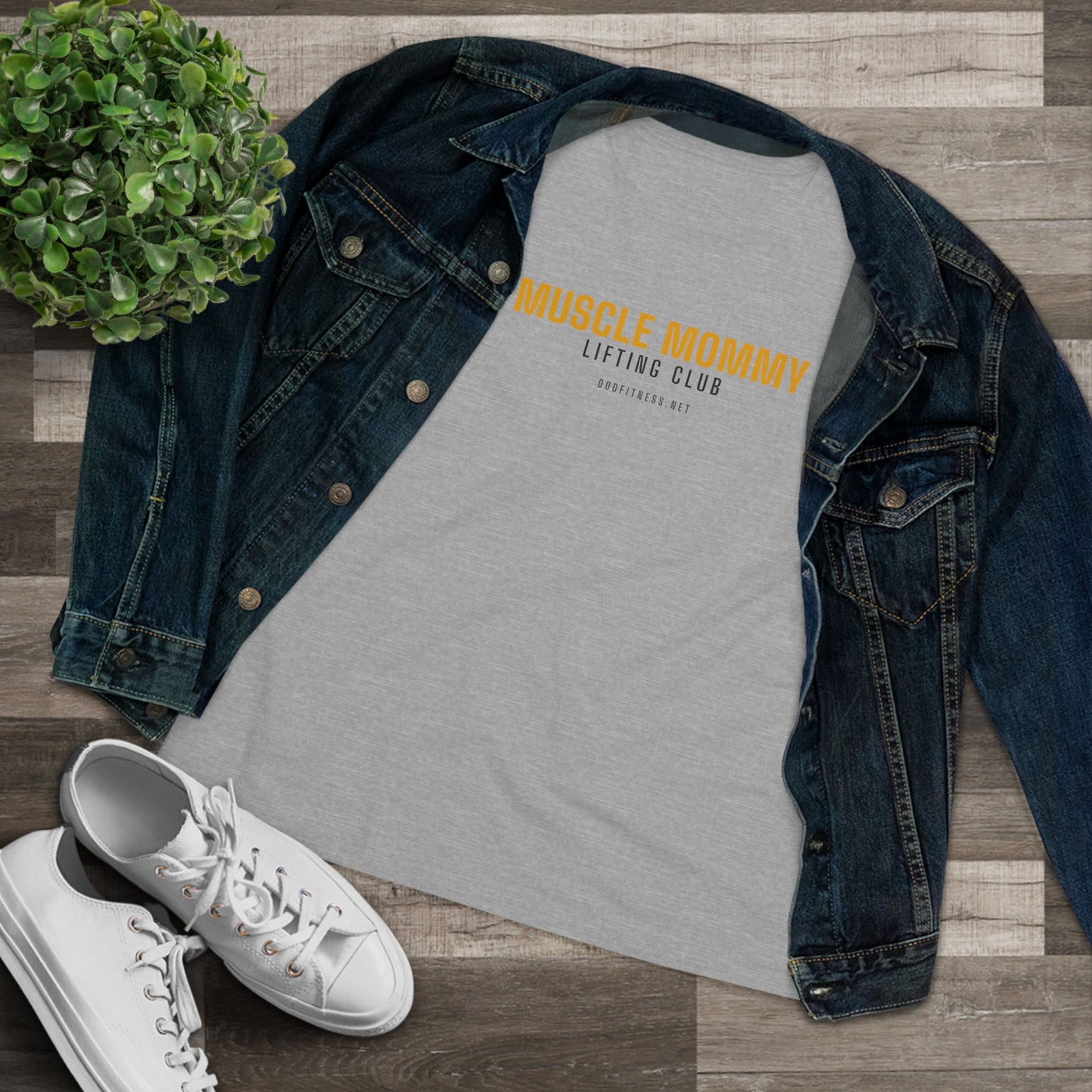 DoD Fitness - Muscle Mommy Women's Tee