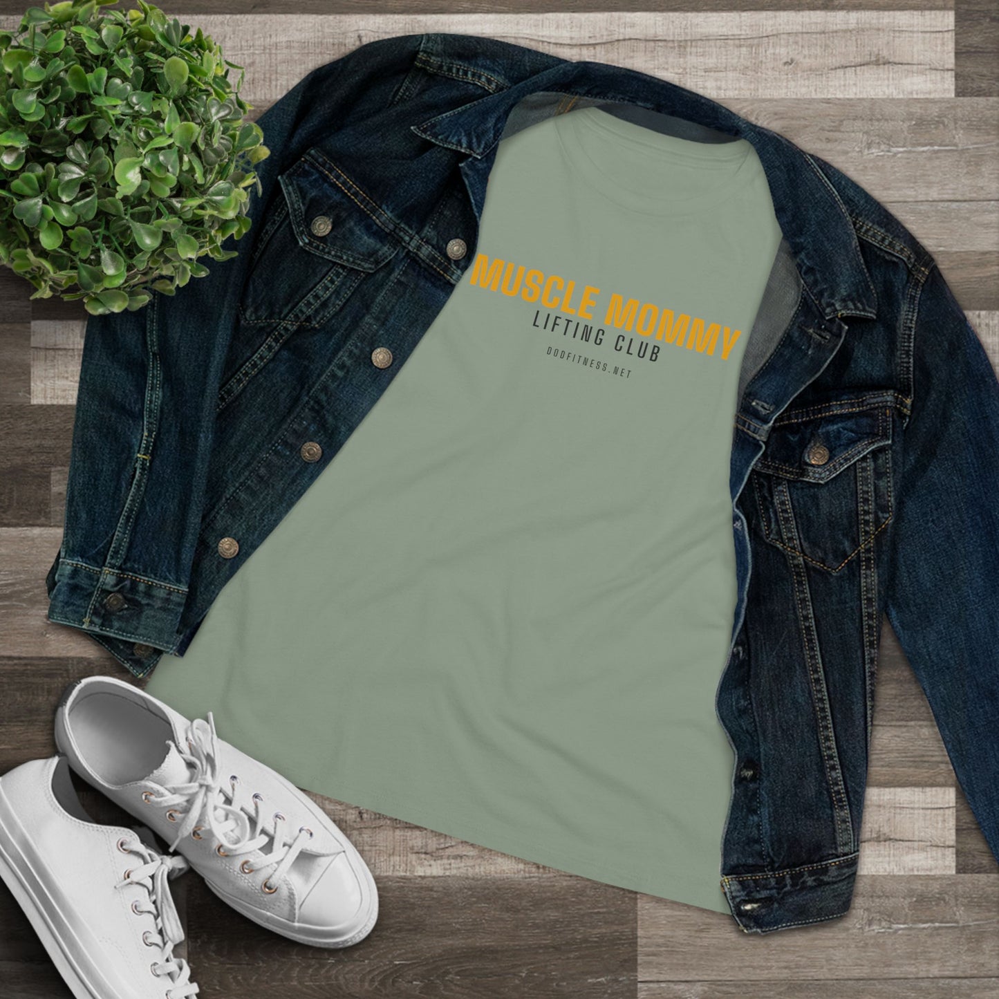 DoD Fitness - Muscle Mommy Women's Tee