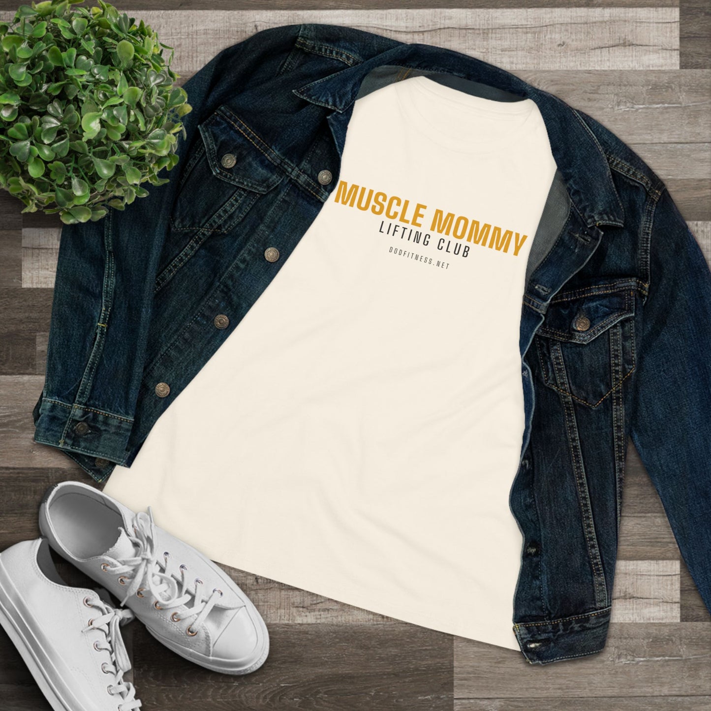 DoD Fitness - Muscle Mommy Women's Tee